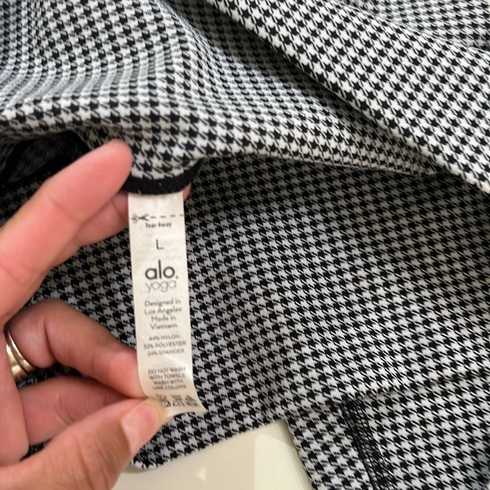 Alo yoga leggins - Picture 7 of 15